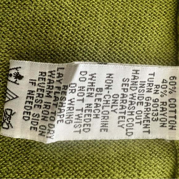 Bob Mackie Green and Black Blouse - Picture 5 of 6